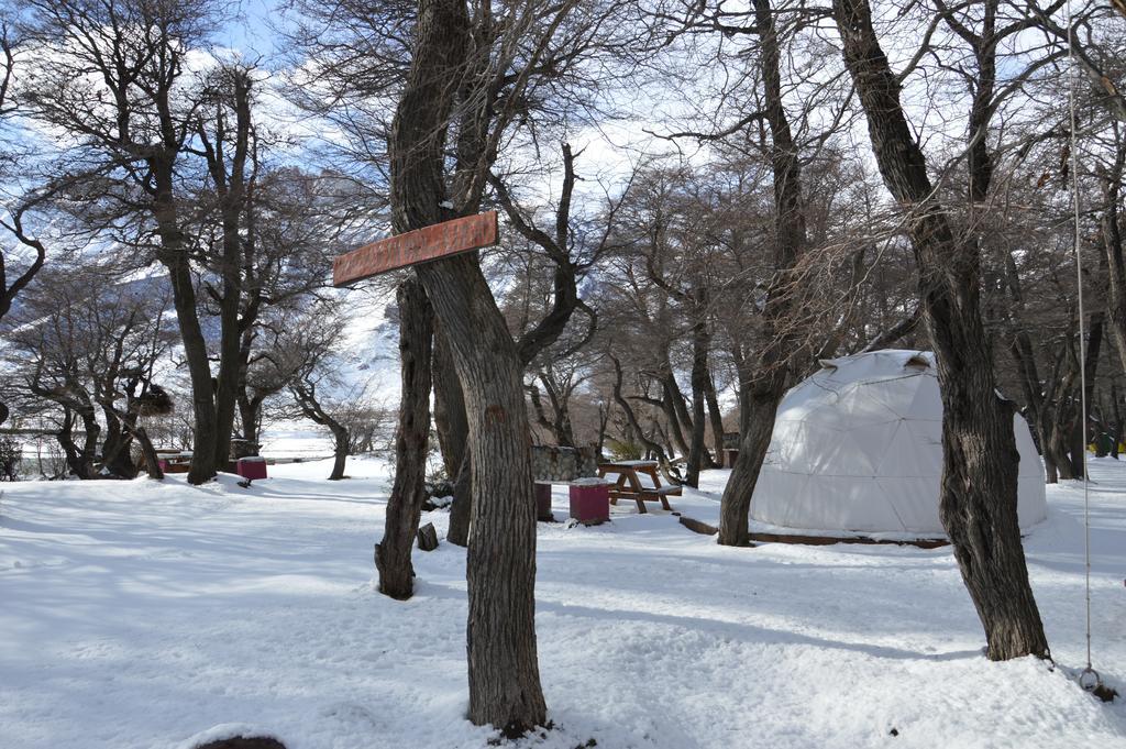 Camping Rio De Las Vueltas El Chalten Esterno foto